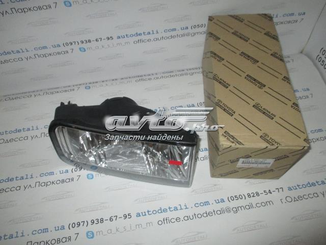 Туманка ліва 8122160141 TOYOTA