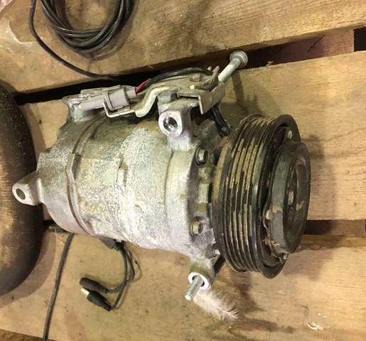 Насос кондиціонера 4472501670 DENSO