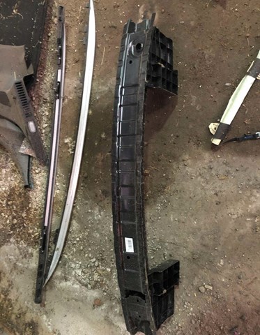 Шина бампера заднього A1176100014 MERCEDES