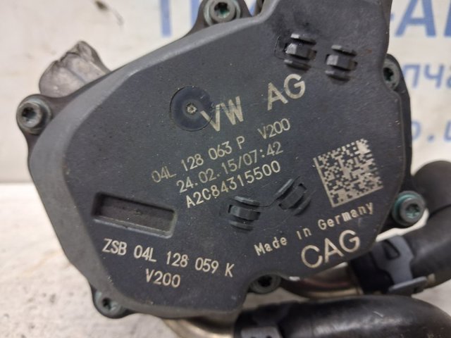 Дросільна заслінка в зборі 04L128063P VAG