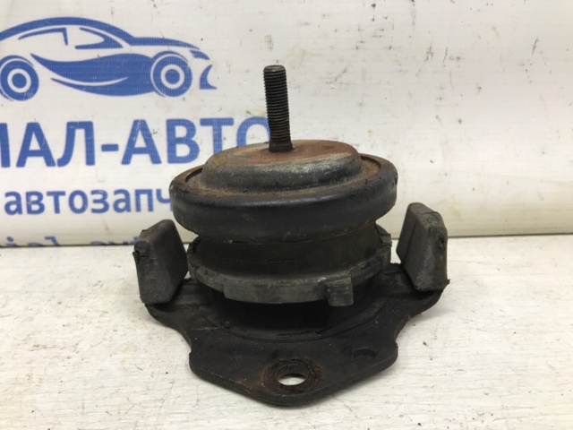 Подушка (опора) двигуна, ліва/права 1093A039 MITSUBISHI