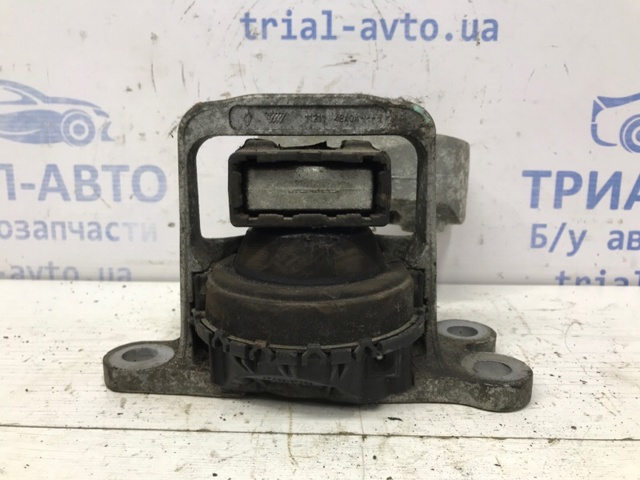 Подушка (опора) двигуна, права передня 112104BE0A NISSAN