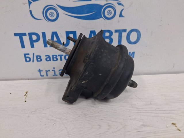Підвіска двигуна (силового агрегату) 11220AM600 NISSAN