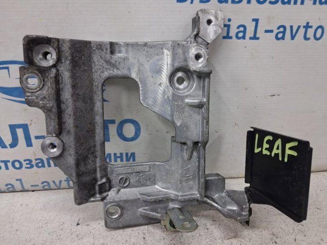 Кронштейн компресора кондиціонера 119155SK0A NISSAN