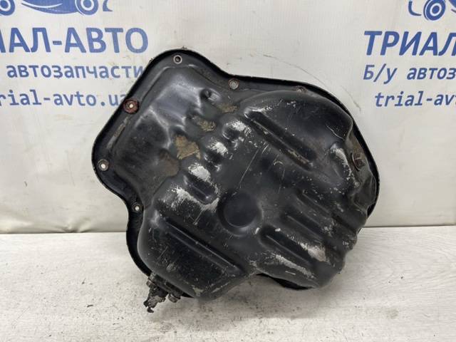 Захист двигуна 1210128040 TOYOTA