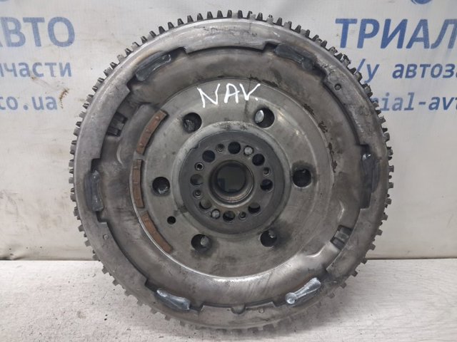 Демпферний маховик Nissan Navara NP300 3