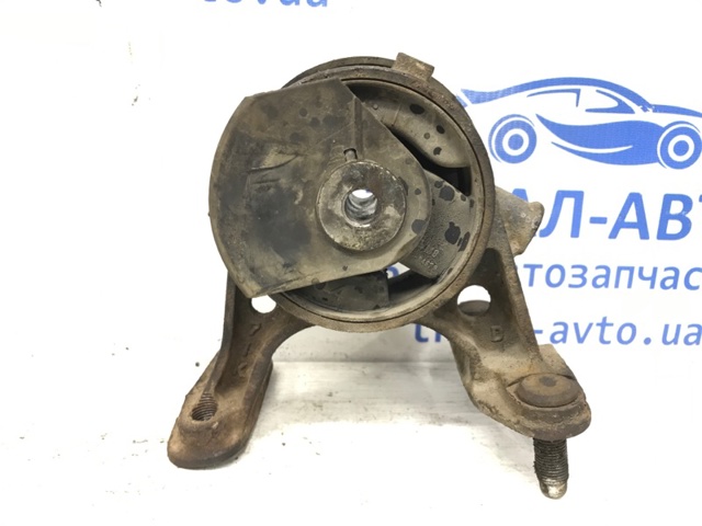 Опора двигуна задня 1237126010 TOYOTA
