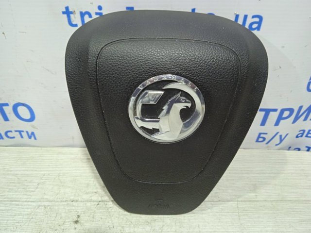 Airbag в мультируль 13299780 OPEL