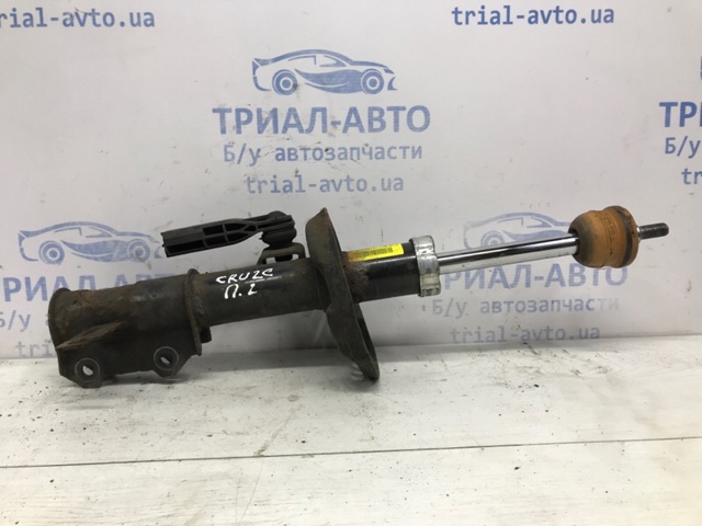 Амортизатор передньої підвіски, лівий 13331988 GM
