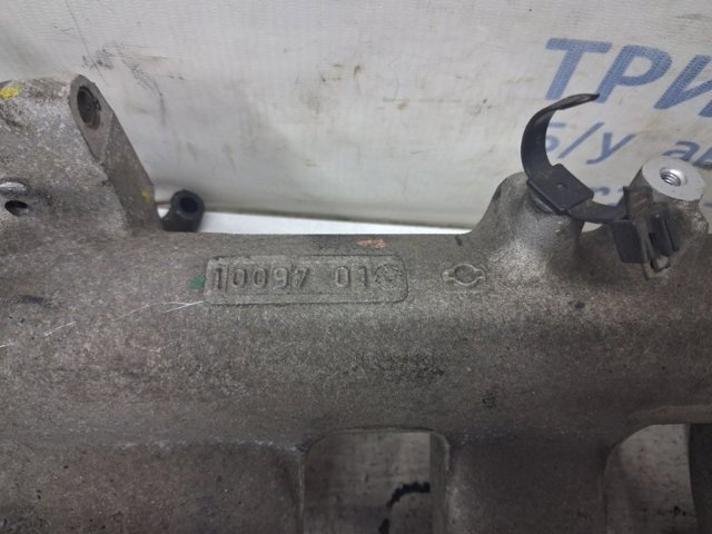 Колектор впускний 14001EC00B NISSAN