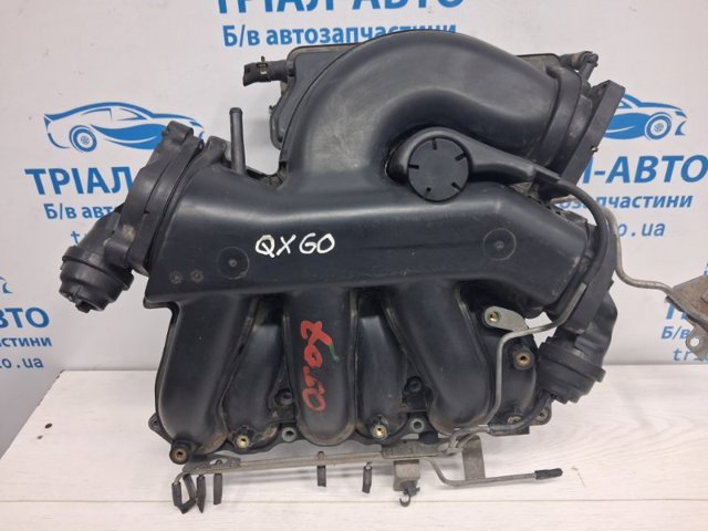 Колектор впускний верхній 14010JA10D NISSAN