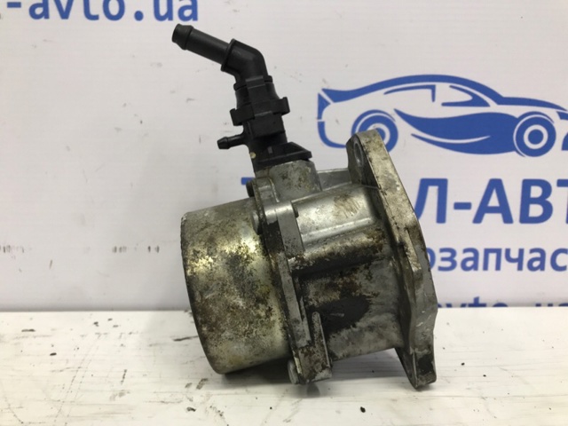 Насос вакуумний 1465000Q2C NISSAN