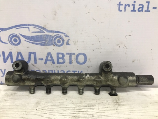 Паливна рампа 1465A304 MITSUBISHI