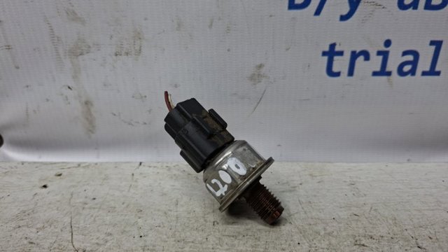 Паливна рампа 1465A433 MITSUBISHI