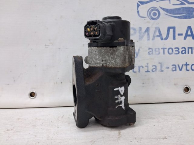 Клапан EGR, рециркуляції газів 147105M30A NISSAN