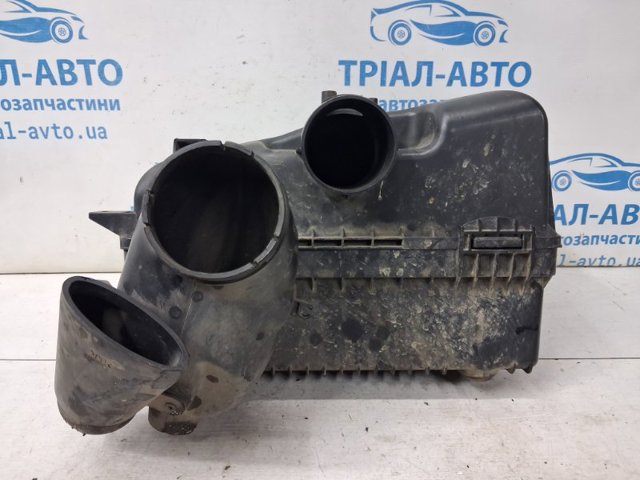 Корпус повітряного фільтра, верхня частина 1500A146 MITSUBISHI