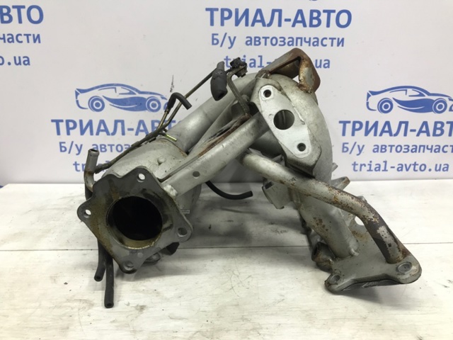Колектор впускний 1540A001 MITSUBISHI