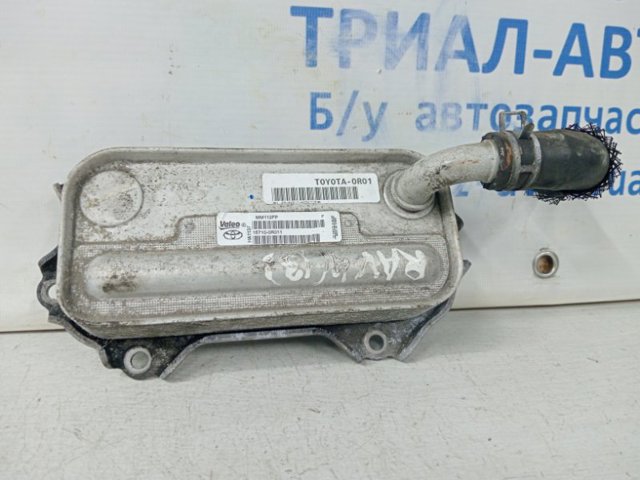 Масляний радіатор охолодження рідини АКПП 157100R011 TOYOTA