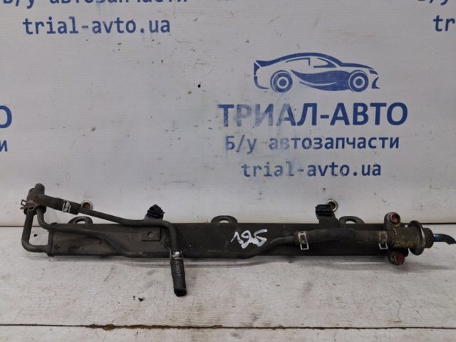Розподільник палива 1573065J00 SUZUKI