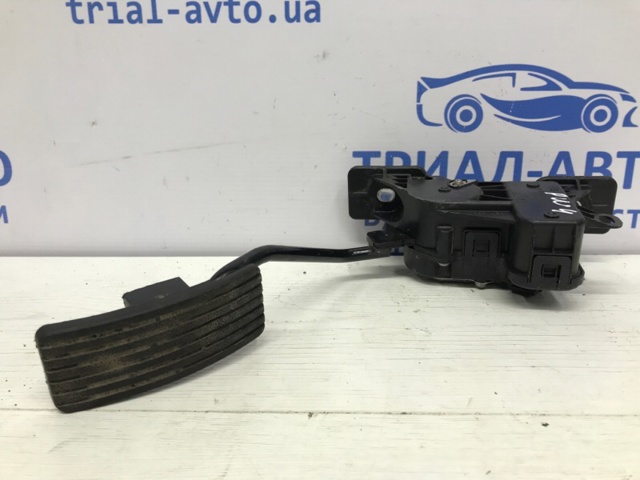 Педаль акселератора 1600A014 MITSUBISHI