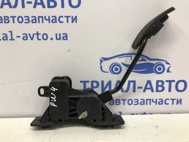 Педаль газу (акселератора) 1600A014 MITSUBISHI