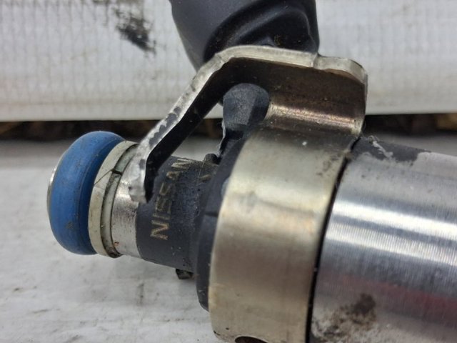 Форсунка інжектора 166001KC0A NISSAN