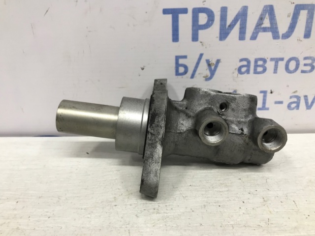 Циліндр гальмівний, головний 1679119 FORD