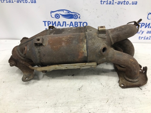 Штани глушника передні 1714137100 TOYOTA