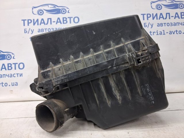 Коробка фільтра 1770028290 TOYOTA