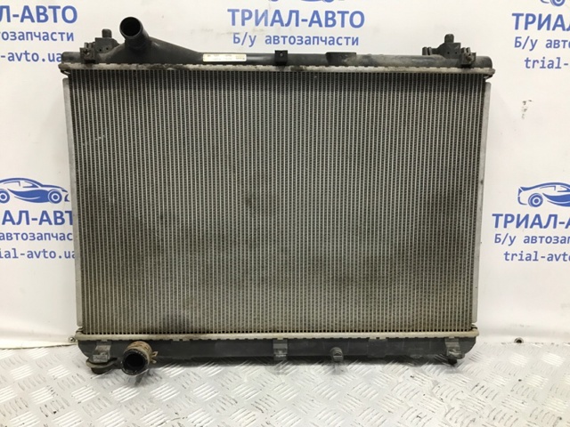 Радіатор двигуна 1770065J00 SUZUKI