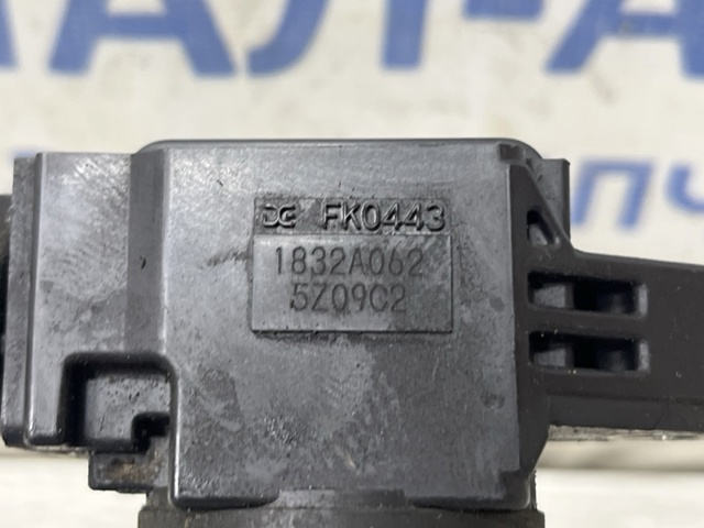 Котушка запалювання 1832A062 MITSUBISHI
