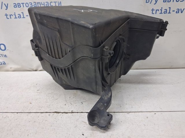 Корпус повітряного фільтра 1848221 FORD