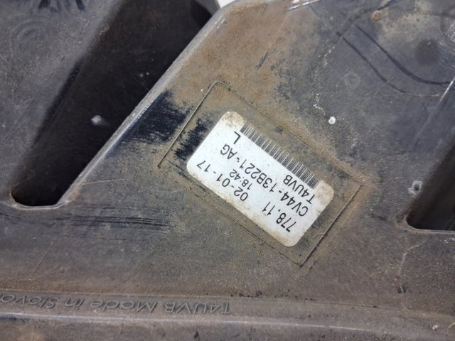 Протитуманка ліва 1849467 FORD