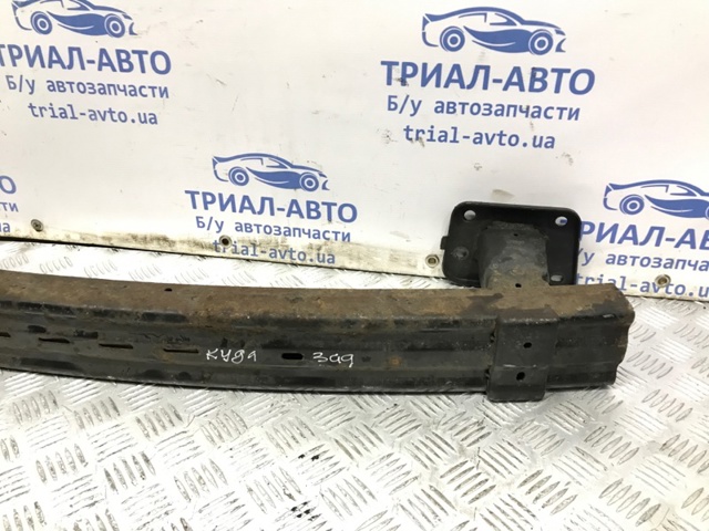 Балка бампера переднього 1918601 FORD