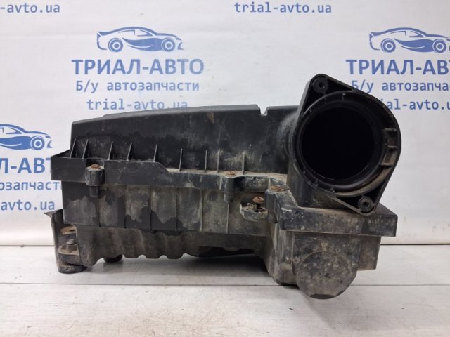 Корпус повітряного фільтра 1K0129607AQ VAG