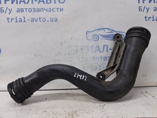 Шланг/патрубок интеркуллера 1K0145762P VAG