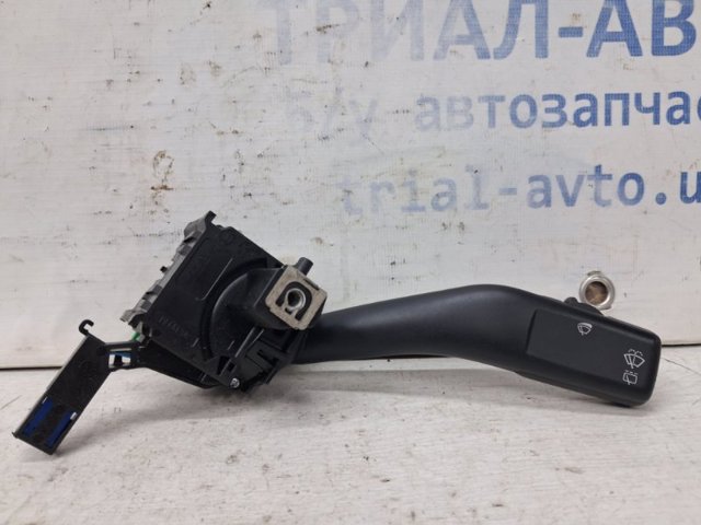 Перемикач підрульовий, правий 1K0953519 VAG