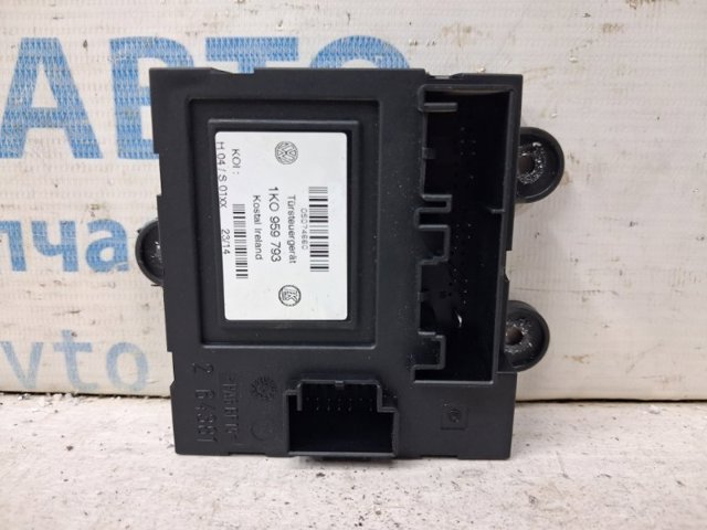 Блок комфорту передніх дверей 1K0959793 VAG