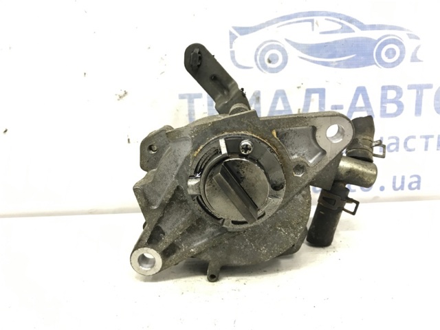 Насос вакуумний 2020A023 MITSUBISHI
