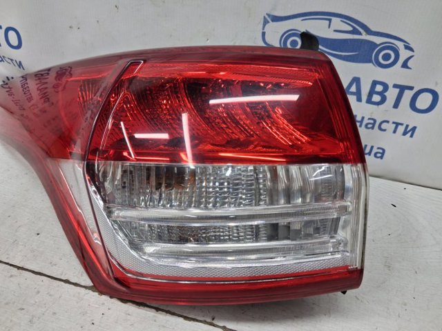 Ліхтар задній 2039549 FORD