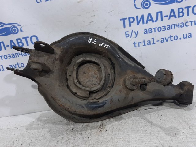 Балансир задній нижній, правий 20756282 GM