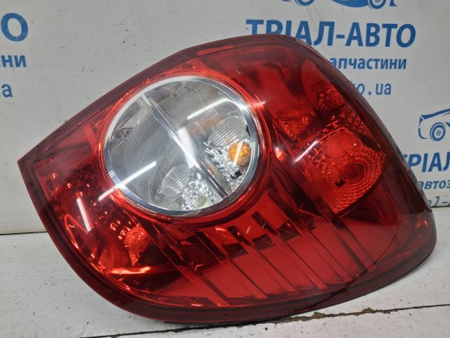 Задній правий стоп 20946136 GM