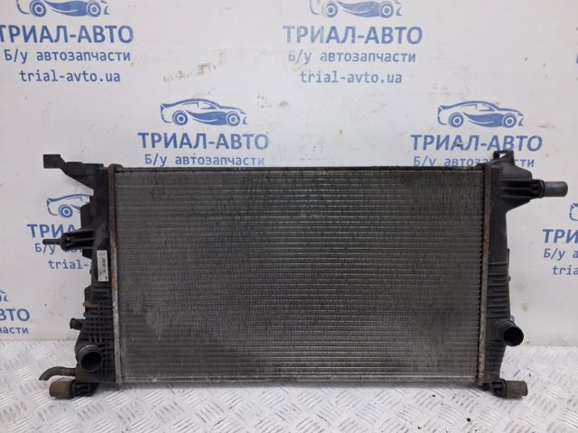 Підвіска радіатора 214105150R RENAULT