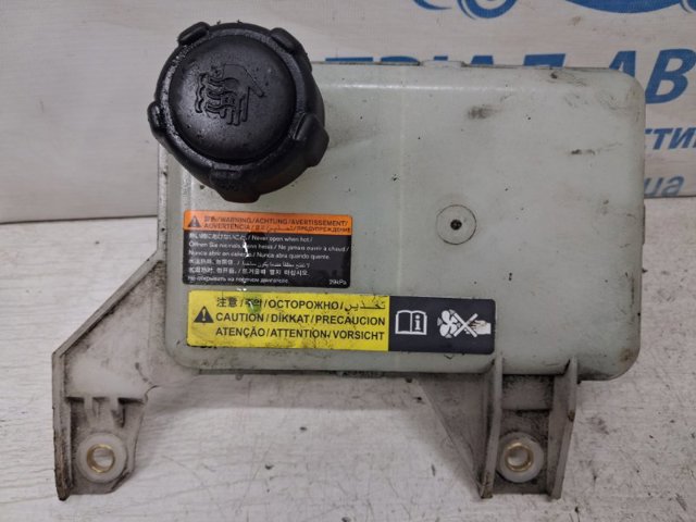 Бачок розширювальний 217105SH0A NISSAN