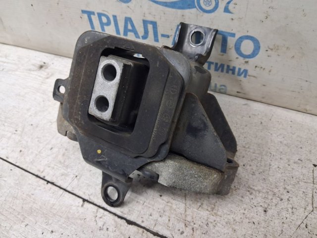 Ліва опора двигуна 21830D9300 HYUNDAI