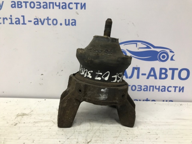 Опора двигуна задня 219302B500 HYUNDAI