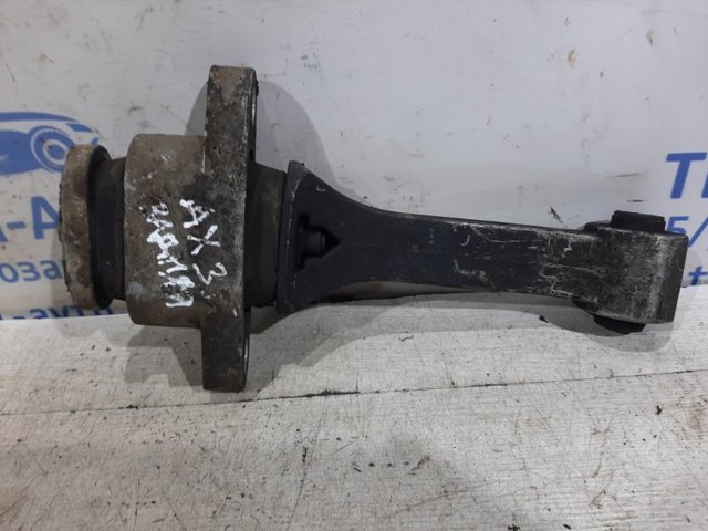 Передня опора двигуна 219502S000 HYUNDAI
