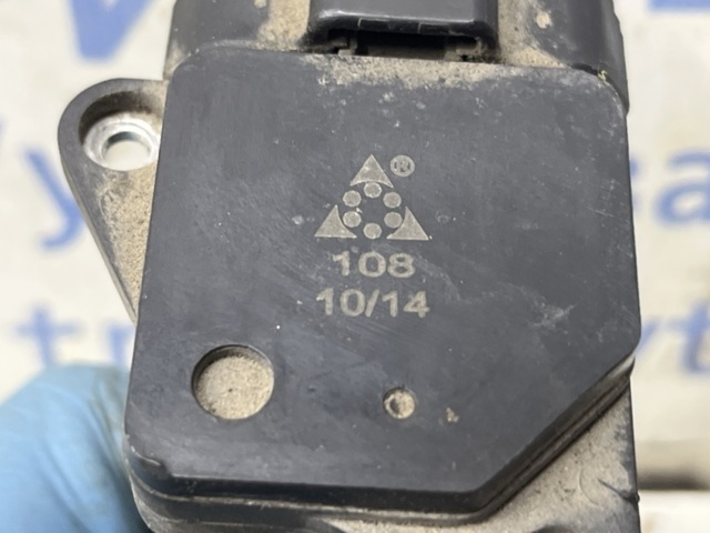 Датчик потоку повітря 222040J010 TOYOTA