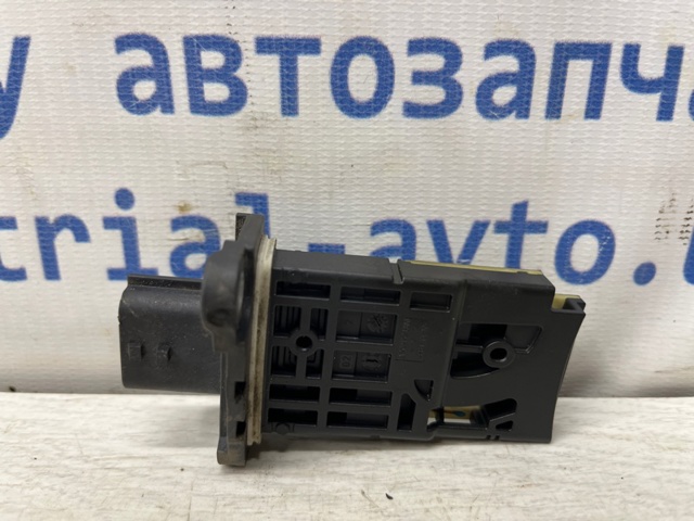 Витратомір повітря 2268000Q0A NISSAN