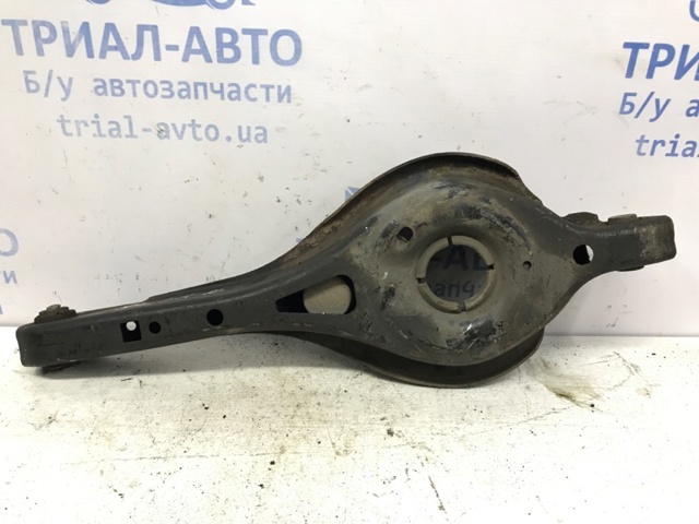 Балансир задній нижній 2271246 FORD